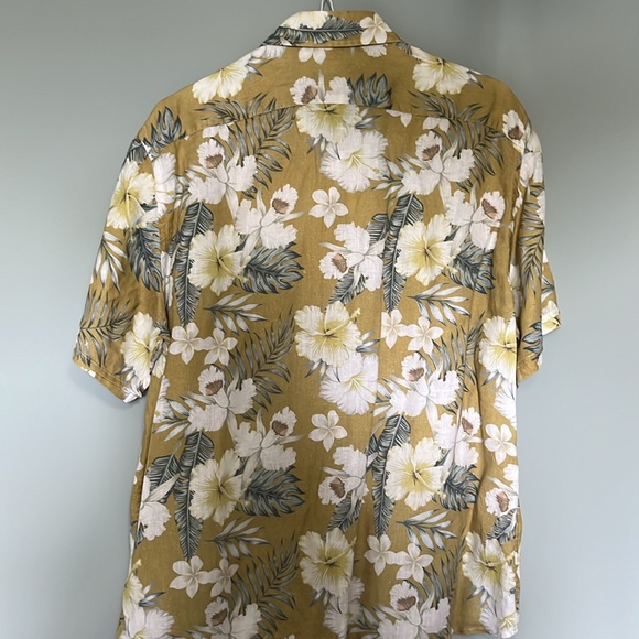 Hawaiian Party Shirt - Picture 4 of 4